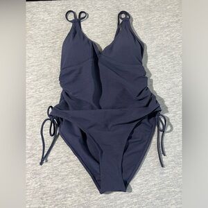 Aimage 1 piece swimsuit swimwear women’s L navy blue ribbed open back ruched new